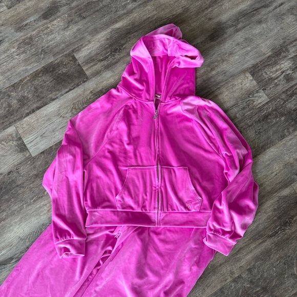 Victoria's Secret Velour Tracksuit Zip Hoodie & Jogger Set Hot Pink Sz Medium - Picture 13 of 15
